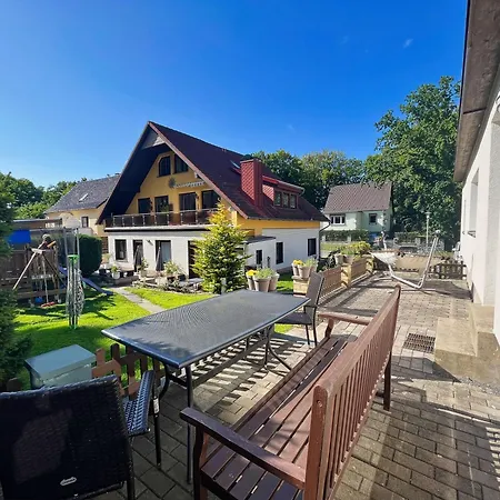 펜션 Ferienhus - Mit Terrasse, Gratis Nutzung Vom Ahoi Erlebnisbad Und Sauna In Sellin 바베