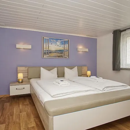 Ferienhus - Mit Terrasse, Gratis Nutzung Vom Ahoi Erlebnisbad Und Sauna In Sellin Ferienhaus Baabe
