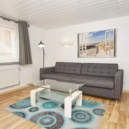 Ferienhus - Mit Terrasse, Gratis Nutzung Vom Ahoi Erlebnisbad Und Sauna In Sellin Ferienhaus Baabe